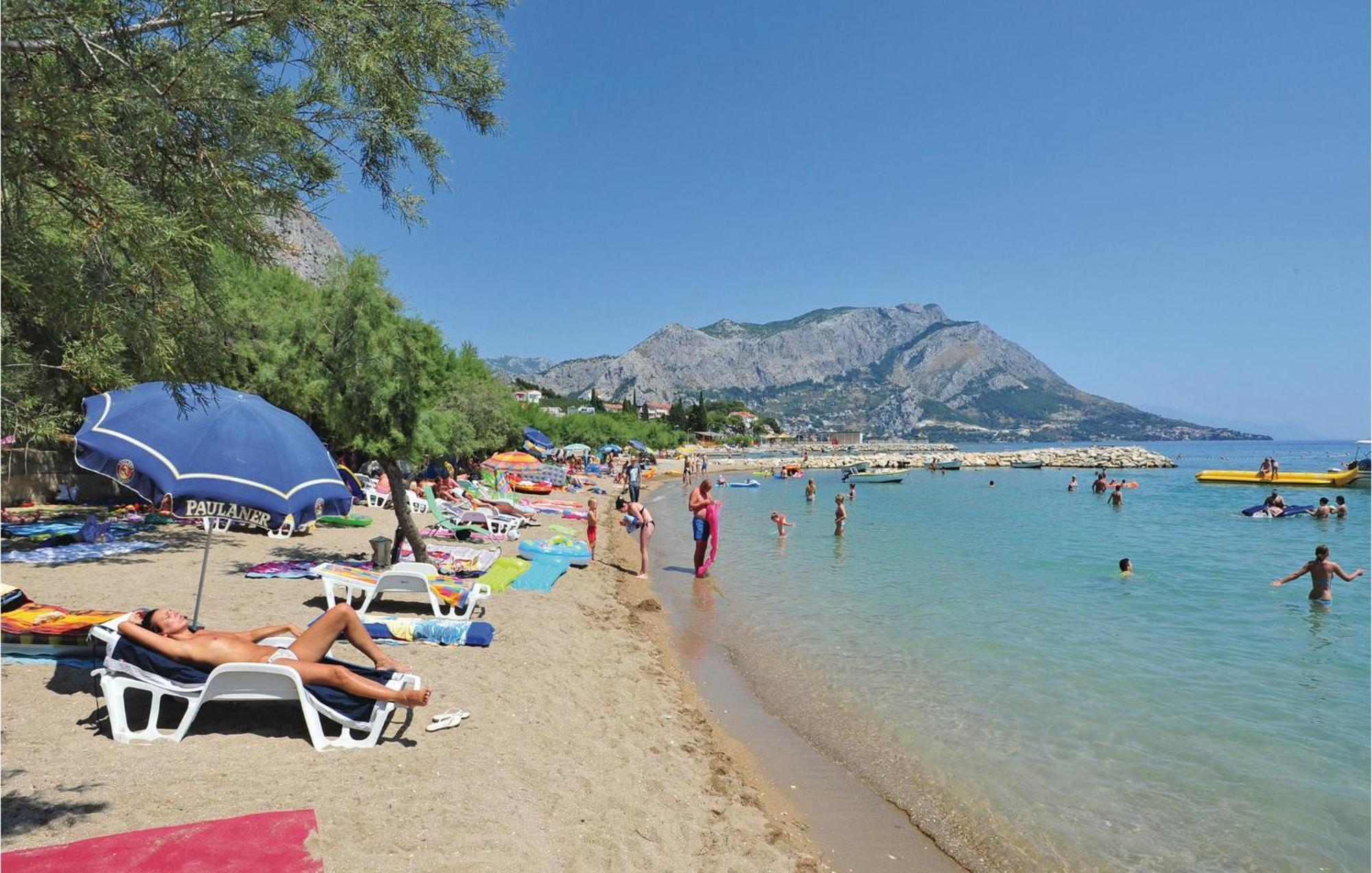 Lovely Apartment In Omis With Kitchen Exteriér fotografie